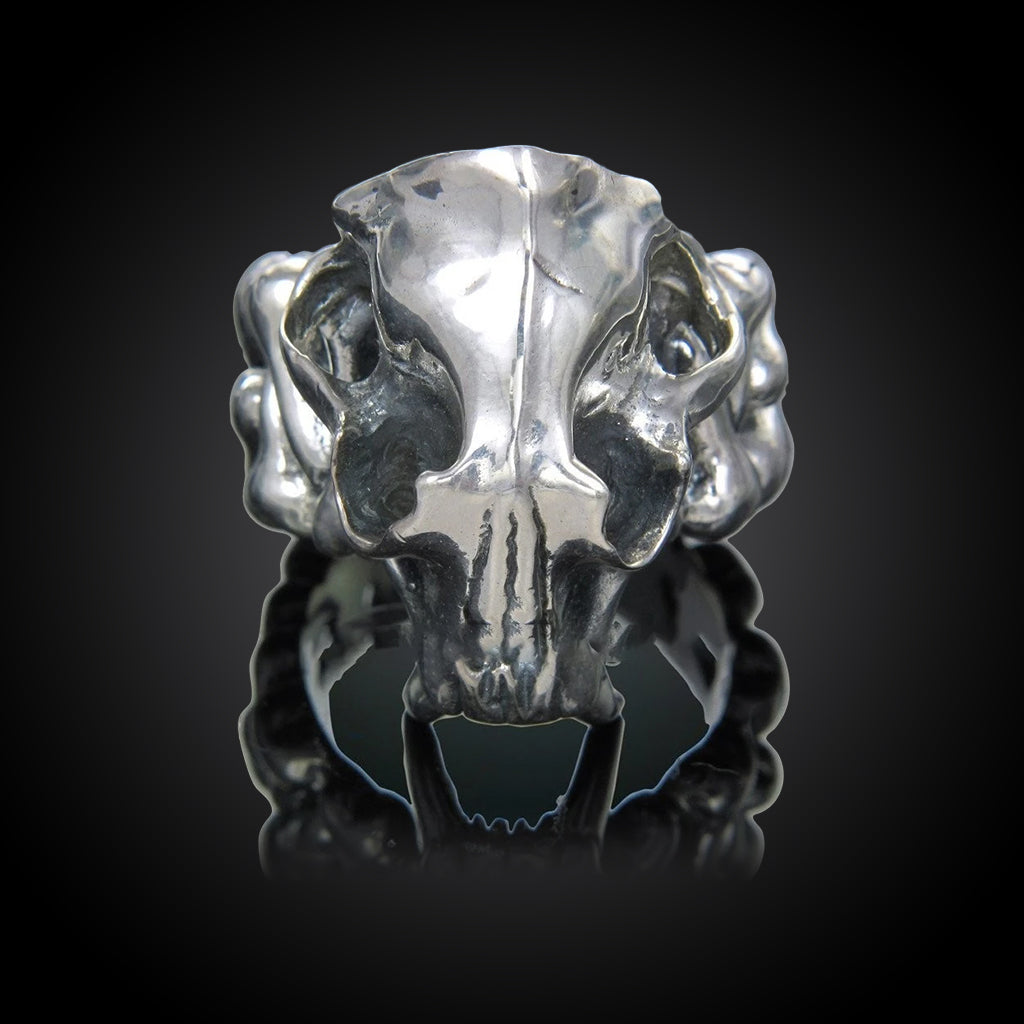 Saber Tooth tiger Ring