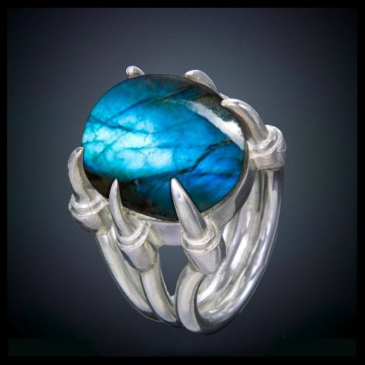 Claw Ring