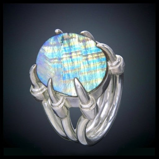 Claw Ring