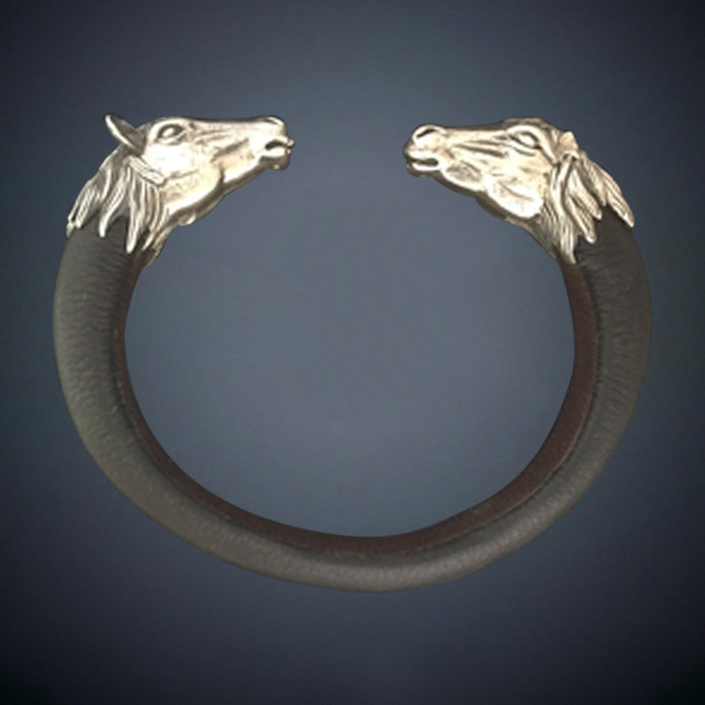 HORSE CUFF