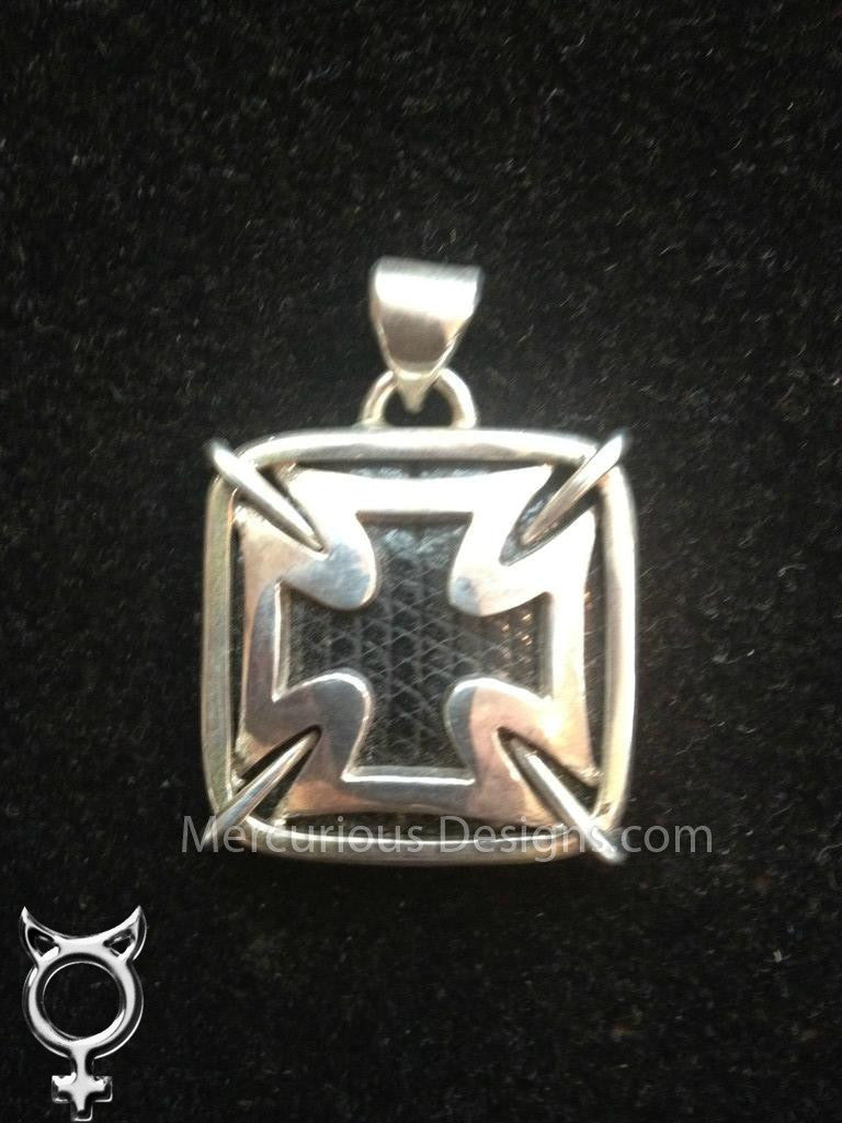 Maltease Pendant