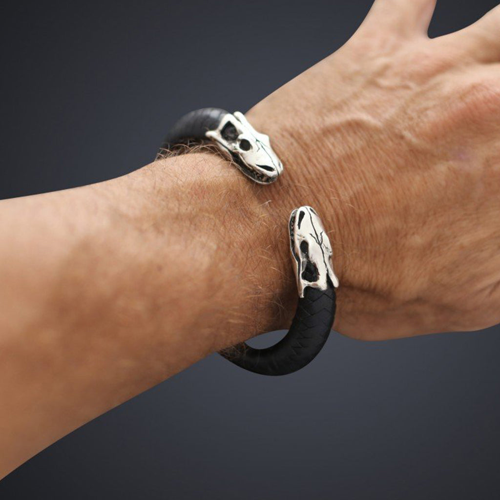 SNAKE SKULL CUFF