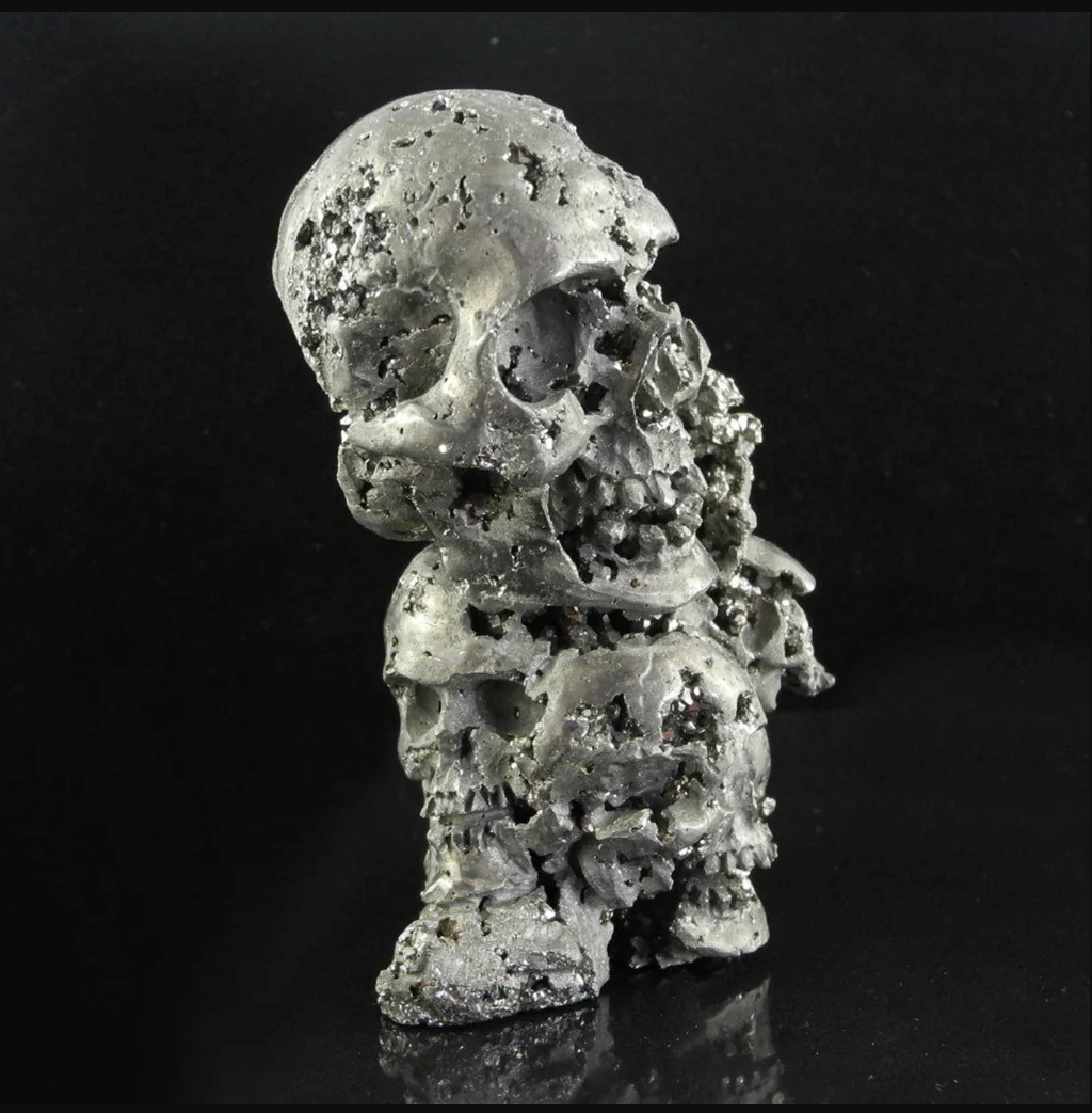 KYANITE JEWELRY - GEMSTONE SCULPTURE