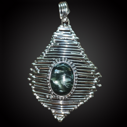 BRANCH PENDANT