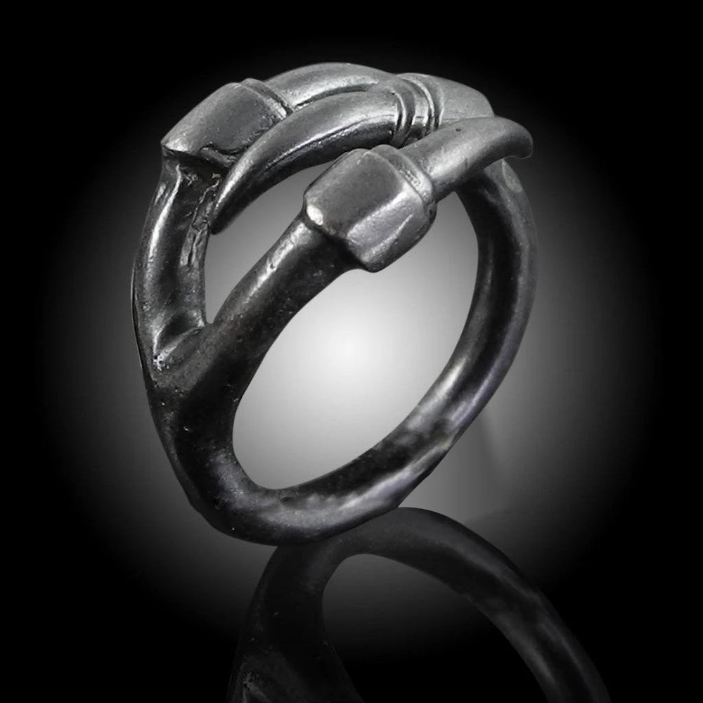 Three Claw Ring