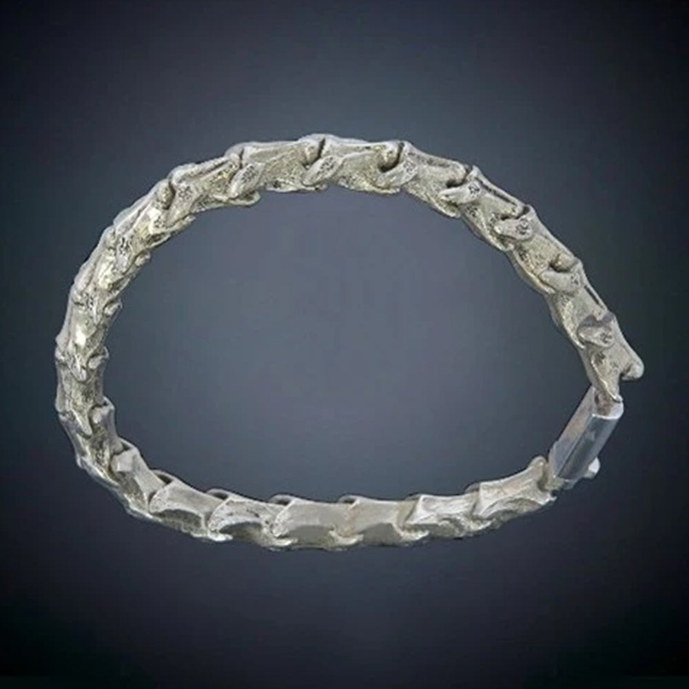 
                      
                        with clasp
                      
                    