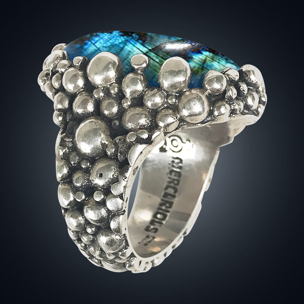 
                      
                        Bubbles Ring
                      
                    