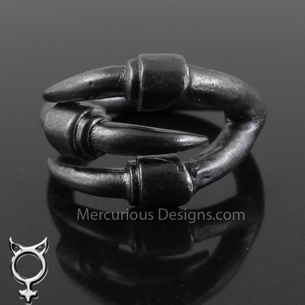 Three Claw Ring 