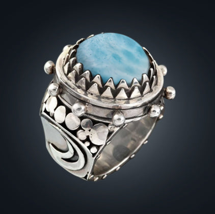 
                      
                        Larimar
                      
                    