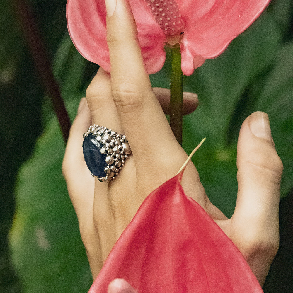 
                      
                        Bubbles Ring
                      
                    