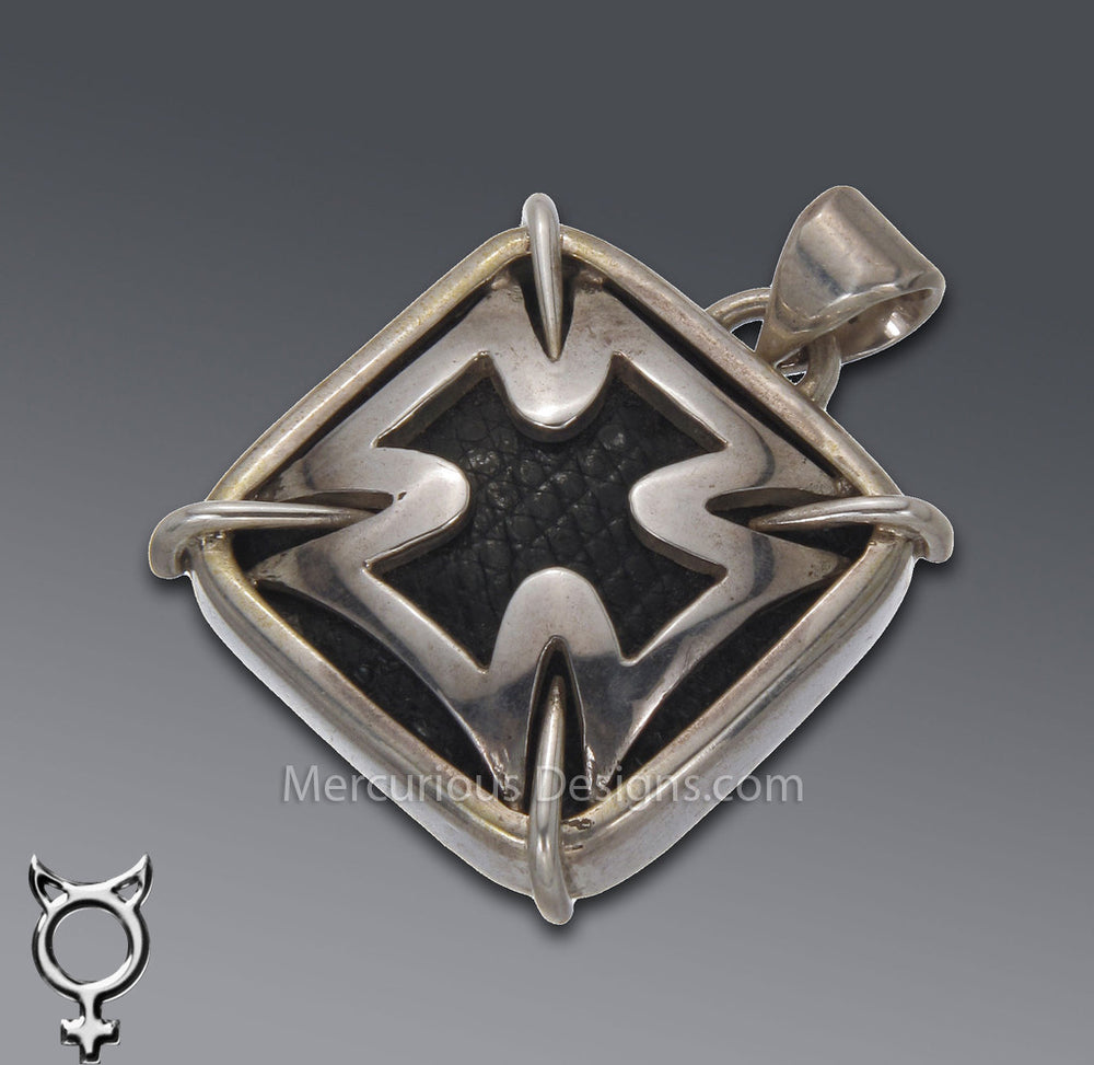 Maltease Pendant